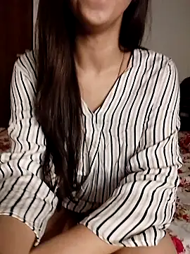 cute girl 29 online show from May 10, 5:26 pm