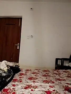 cute girl 29 online show from April 15, 4:00 pm