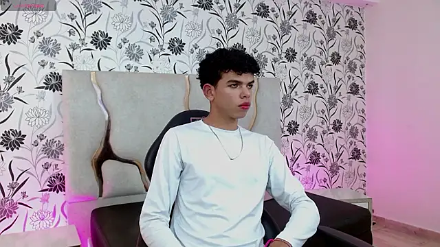 keahi tay online show from March 24, 3:39 am