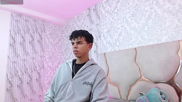 keahi tay online show from March 14, 11:38 am