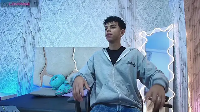 keahi tay online show from March 10, 11:47 am