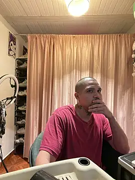 Simone026 online show from April 7, 4:47 am