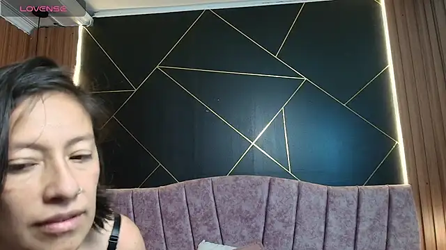 MoriahStorm online show from March 24, 1:00 pm