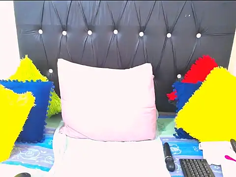 cherrybootyjoyxx online show from February 23, 7:31 am