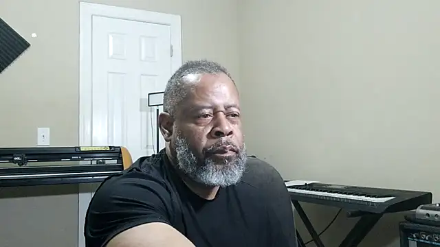 Cleozevo1961 online show from March 21, 4:14 am