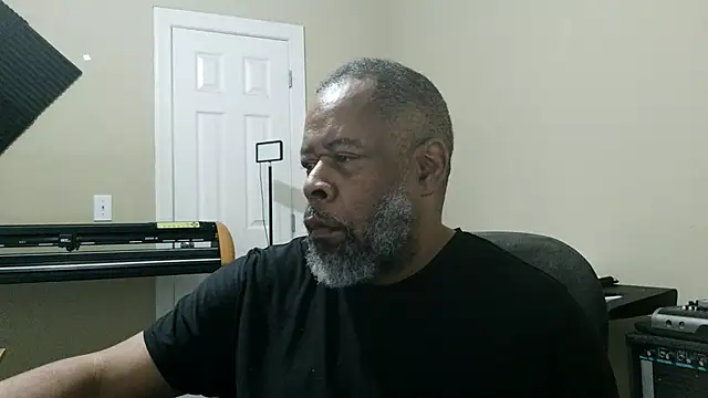 Cleozevo1961 online show from March 21, 1:37 pm