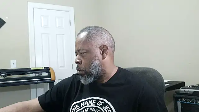 Cleozevo1961 online show from March 18, 3:57 pm