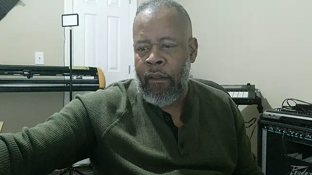 Cleozevo1961 online show from March 12, 4:55 pm