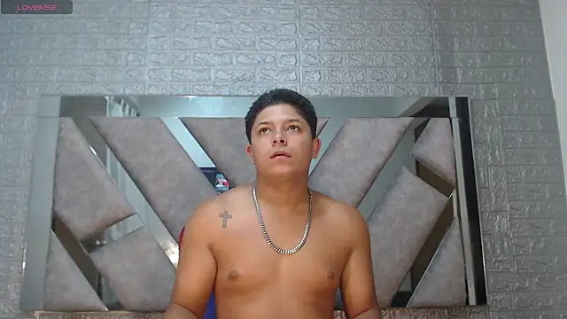 Alexa-Dulce online show from April 1, 11:12 pm