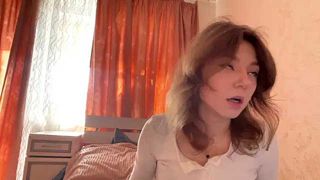 aera elese online show from March 28, 8:37 am