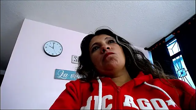 Snapshot of SKARLET_KOVA chatting on February 18, 2:57 pm SKARLET KOVA online show from February 18, 2:57 pm