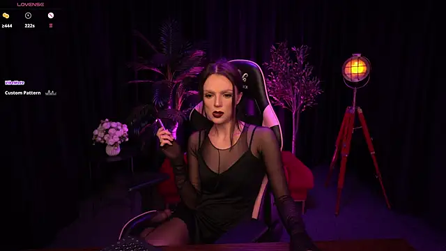 Wild Alice me online show from May 22, 3:32 pm