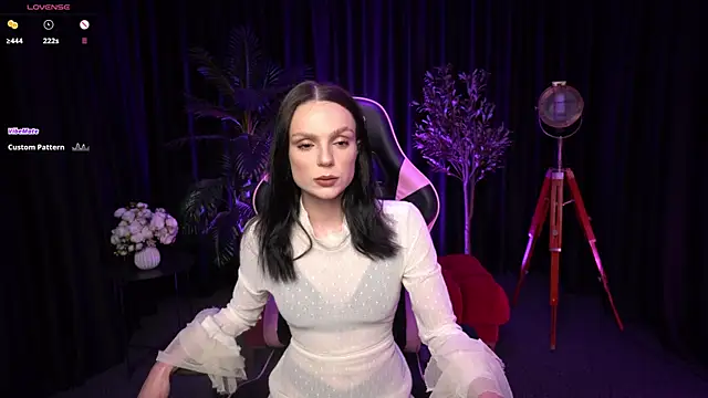 Wild Alice me online show from April 16, 3:13 pm