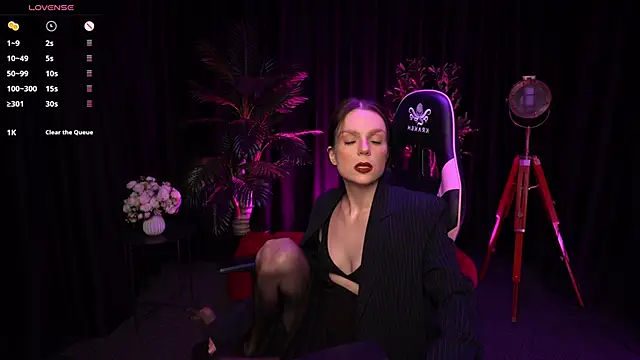 Wild Alice me online show from April 9, 3:18 pm