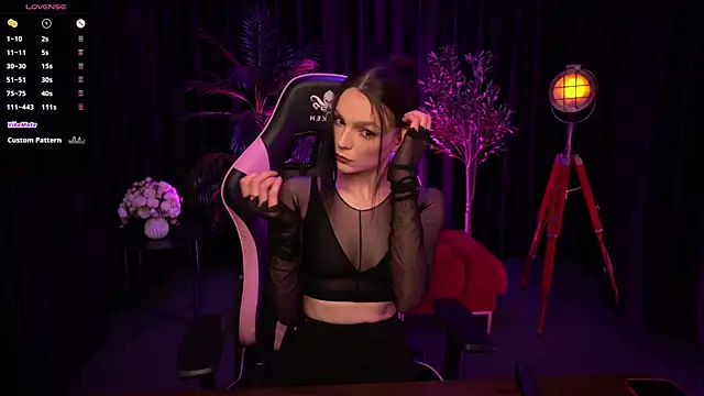 Wild Alice me online show from May 13, 4:14 pm
