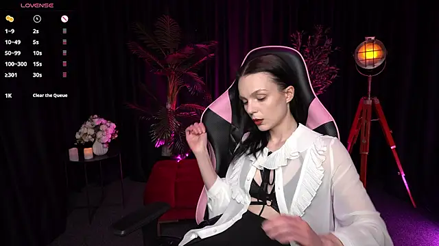 Wild Alice me online show from March 11, 4:12 pm