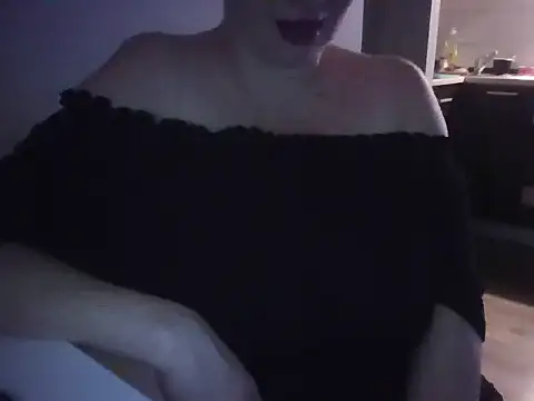 Beatique1 online show from March 21, 8:24 pm