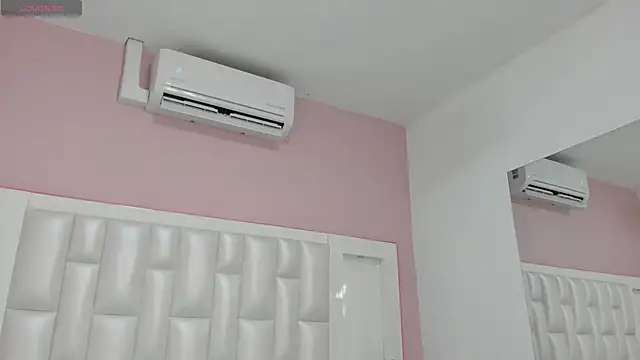 Liia Collins online show from May 7, 5:38 pm