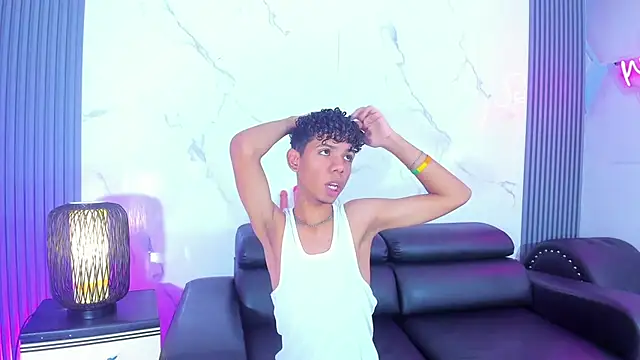 Spicy guys online show from May 15, 1:20 pm