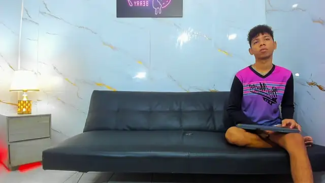 Spicy guys online show from March 21, 1:04 pm