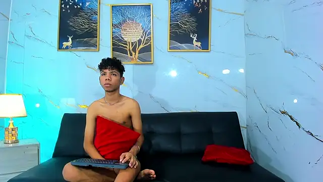 Spicy guys online show from May 11, 1:23 pm