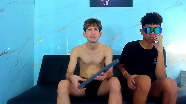 Snapshot of Spicy_guys chatting on February 19, 1:30 pm Spicy guys online show from February 19, 1:30 pm