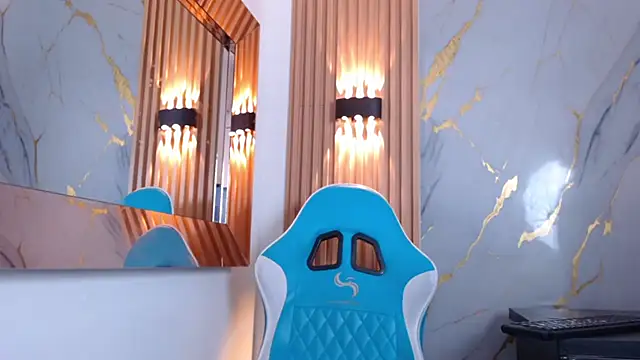 Snapshot of Jasmine_Jones7 chatting on February 25, 5:02 pm Jasmine Jones7 online show from February 25, 5:02 pm