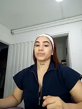 CloeDawson online show from April 2, 11:06 am