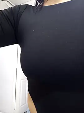 CloeDawson online show from March 31, 11:23 am