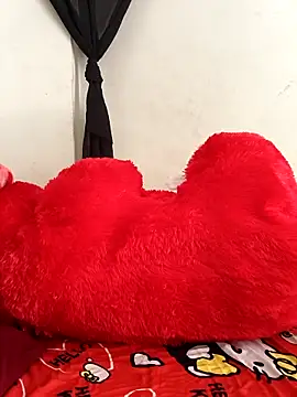 Cute-Sanvii online show from April 15, 7:36 am