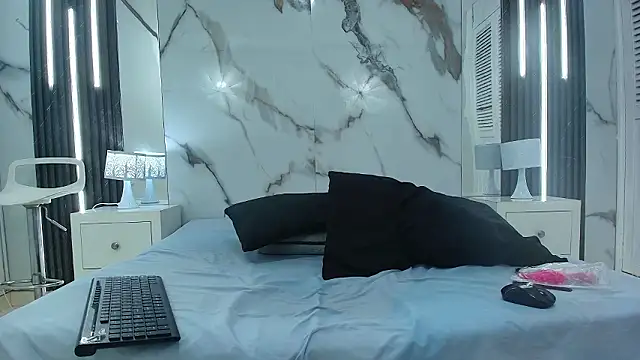 AzulMaveric online show from March 10, 8:46 pm