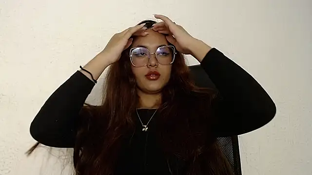 Snapshot of Mileth_lee chatting on February 24, 11:55 am Mileth lee online show from February 24, 11:55 am