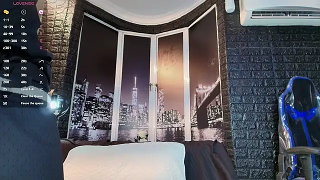 toower  online show from April 7, 3:52 am