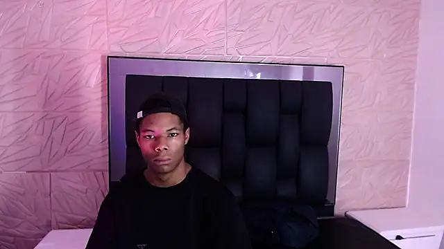 Santiago Ortiz  online show from March 13, 3:06 pm