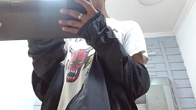 Santiago Ortiz  online show from March 6, 1:39 pm