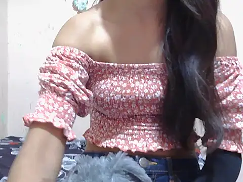 sassy slut 69 online show from March 9, 5:33 am