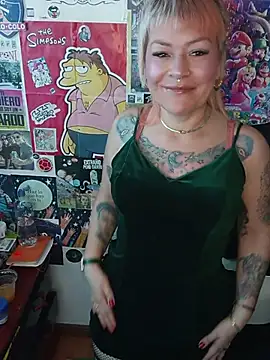 lady polka online show from February 26, 5:57 pm