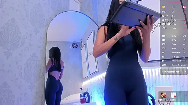 beautydoll18  online show from April 18, 10:28 am