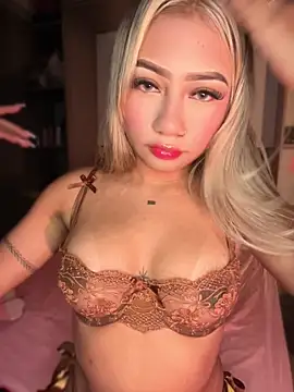 Dulce Sofi  online show from May 30, 2:07 am