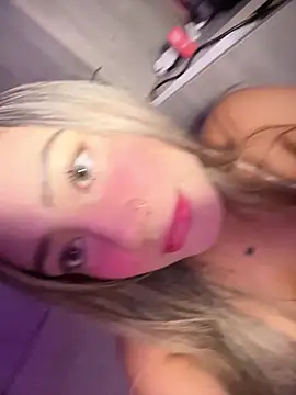 Dulce Sofi  online show from March 20, 8:21 pm