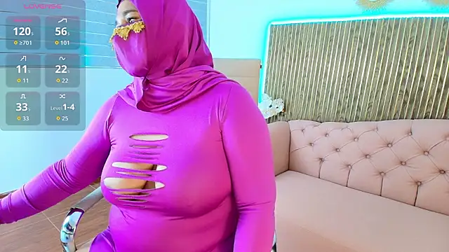 Nadia Privee online show from February 21, 9:17 pm