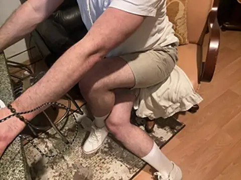 ozzyylove online show from April 17, 8:44 pm