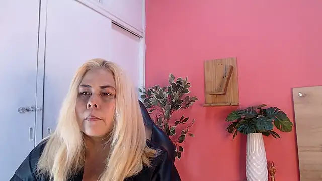 eva colen50 online show from July 11, 5:57 pm