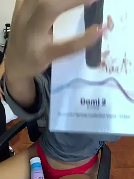 kali rousse online show from March 9, 12:30 pm