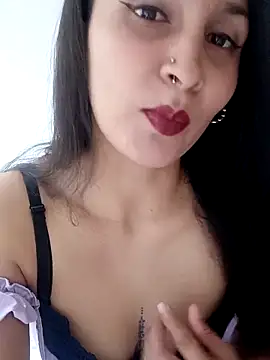 Snapshot of Cami_carvajal chatting on February 22, 6:42 pm Cami carvajal online show from February 22, 6:42 pm