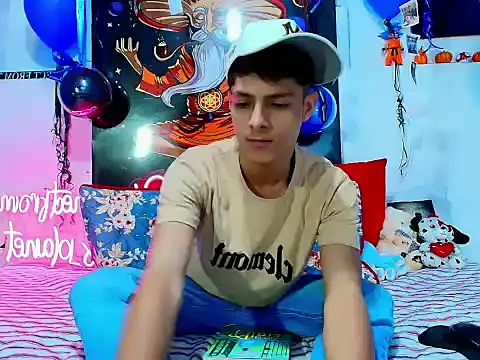 Eliassalvatore  online show from March 4, 12:40 am