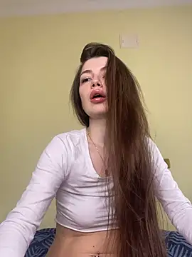 Snapshot of Cute_Erika_ chatting on February 27, 12:16 pm Cute Erika online show from February 27, 12:16 pm