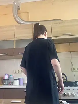 Snapshot of Cute_Erika_ chatting on March 1, 11:21 am Cute Erika online show from March 1, 11:21 am