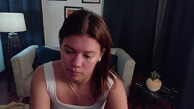 Snapshot of Alessia_Monroe_ chatting on July 1, 8:42 pm Alessia Monroe online show from July 1, 8:42 pm