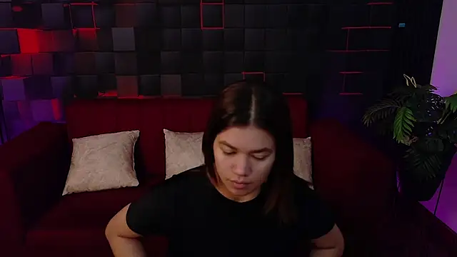 Snapshot of Alessia_Monroe_ chatting on July 15, 9:11 pm Alessia Monroe online show from July 15, 9:11 pm